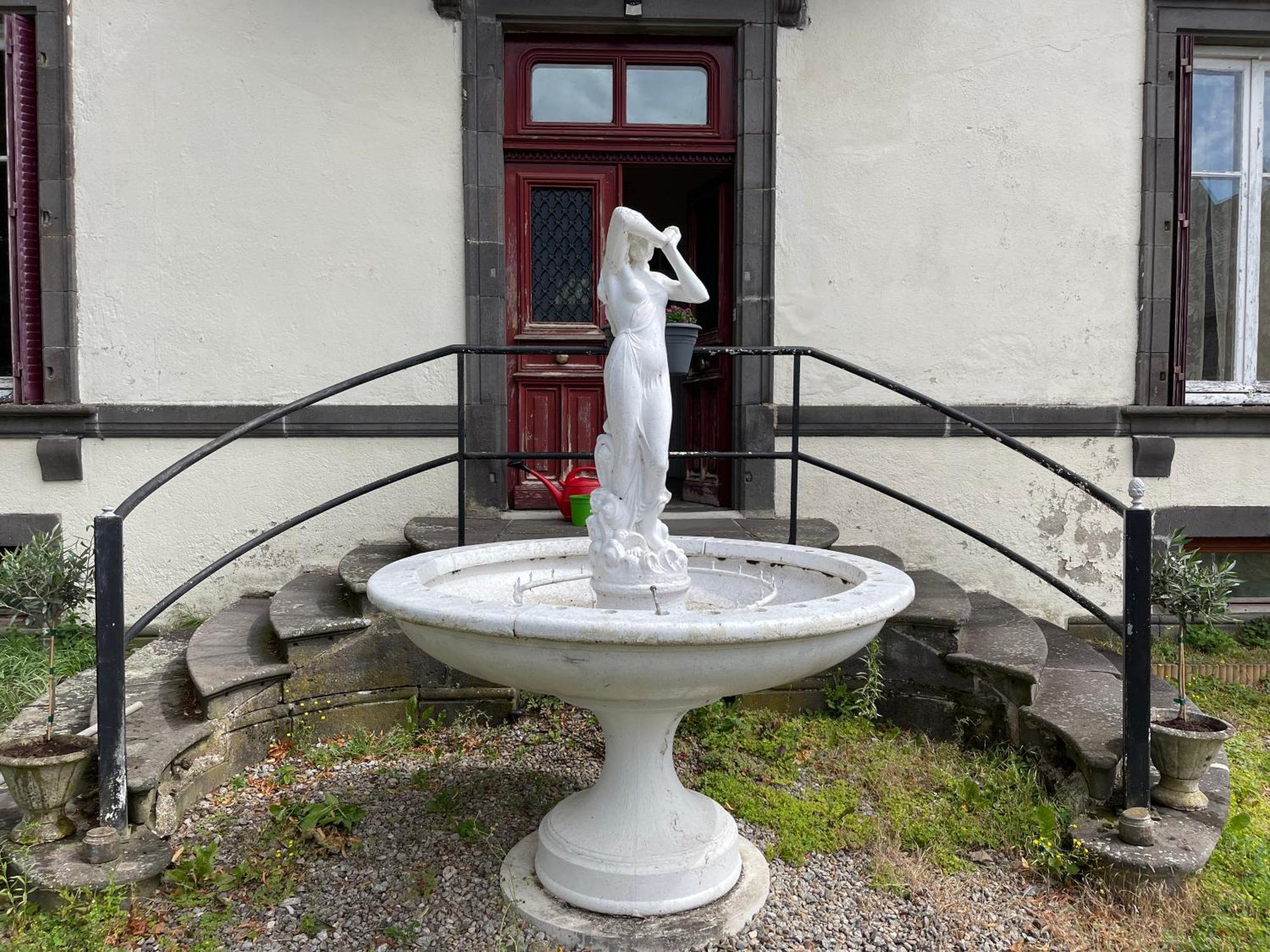 Le Chateau Giat Bed & Breakfast Eksteriør bilde